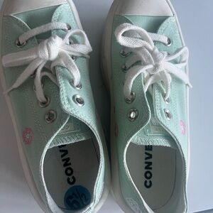 Converse Kids Mint Green Low-Top Canvas Sneakers with Pink Flower Accents
